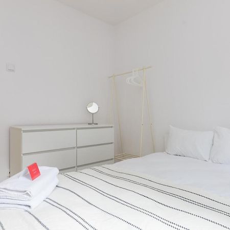 Rondo Onz Sunny Apartment Варшава Екстериор снимка