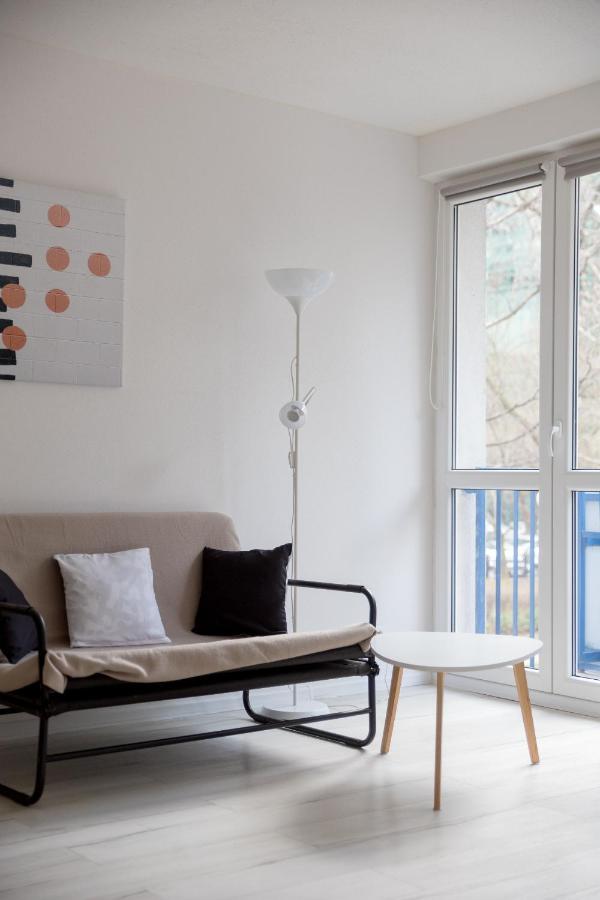 Rondo Onz Sunny Apartment Варшава Екстериор снимка