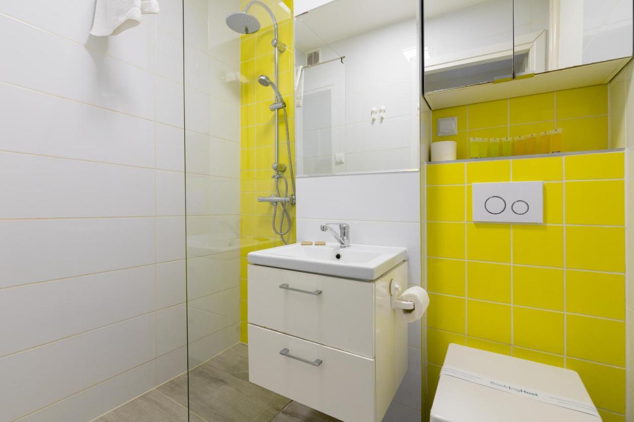 Rondo Onz Sunny Apartment Варшава Екстериор снимка