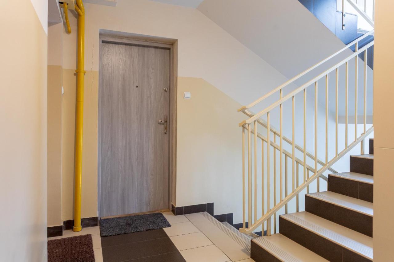 Rondo Onz Sunny Apartment Варшава Екстериор снимка