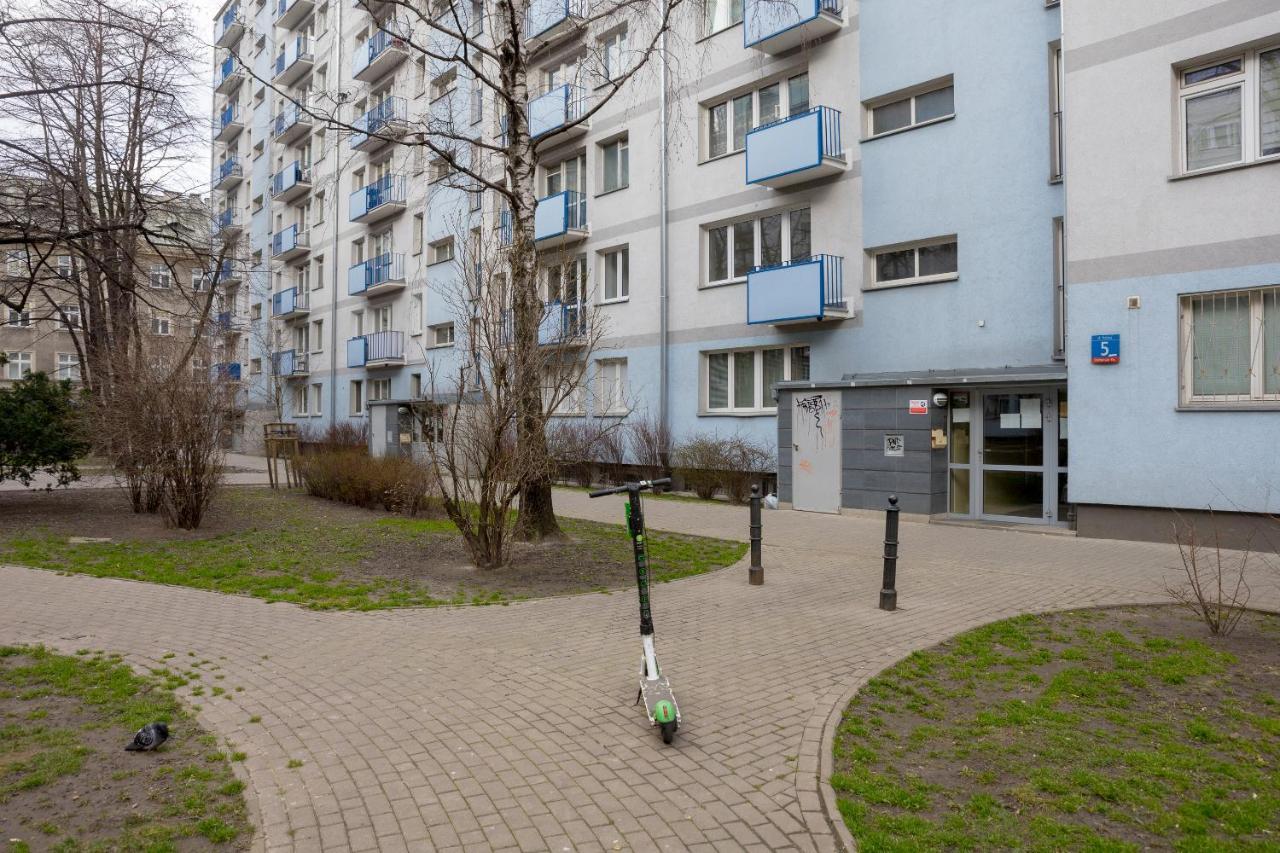 Rondo Onz Sunny Apartment Варшава Екстериор снимка